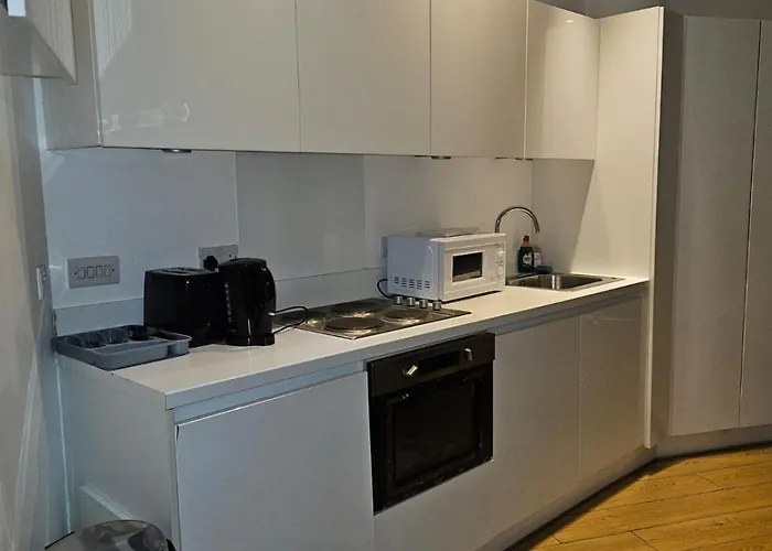 Classic Studio For 4 In Piccadilly Soho Central London Vr3